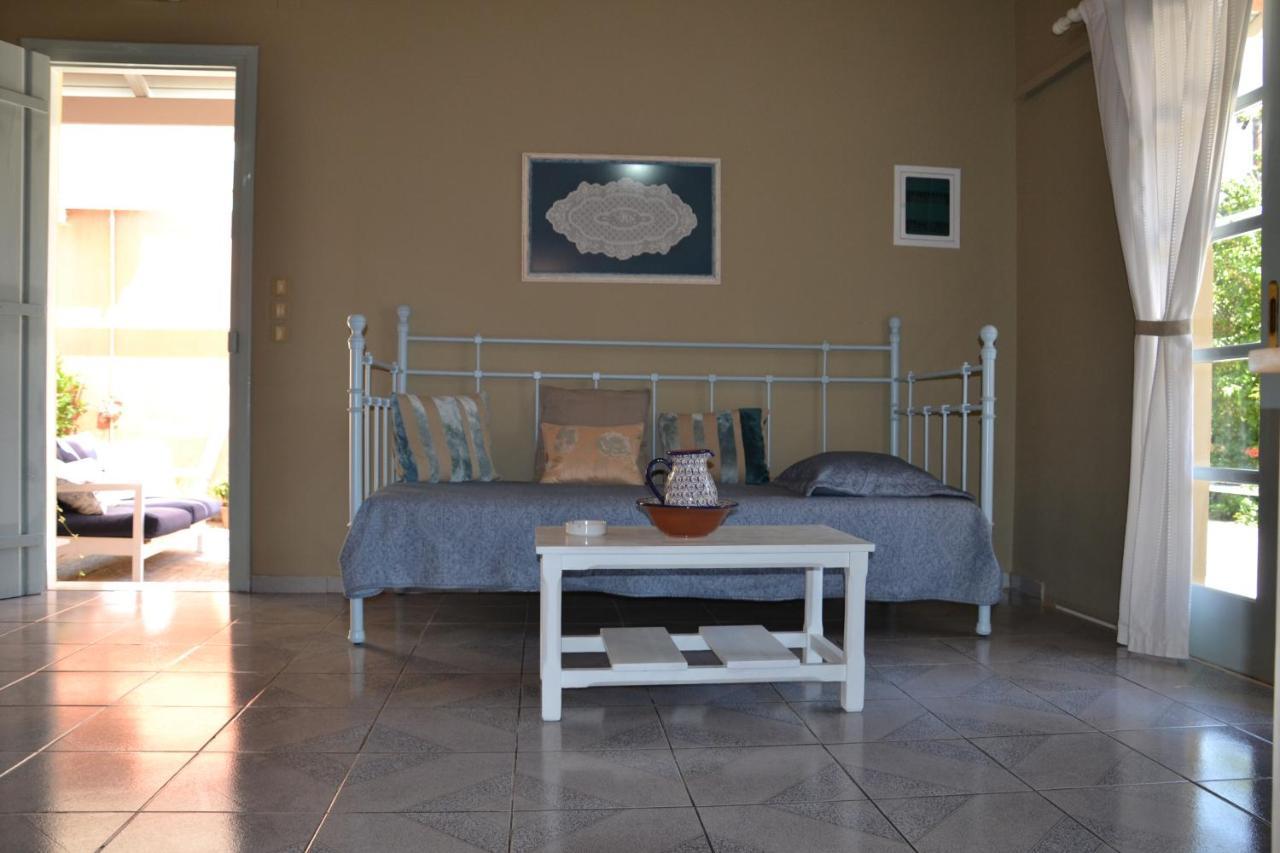 Mihaila Seaside: 2 Bedroom Bungalows Kefalonia Szpartiá Kültér fotó